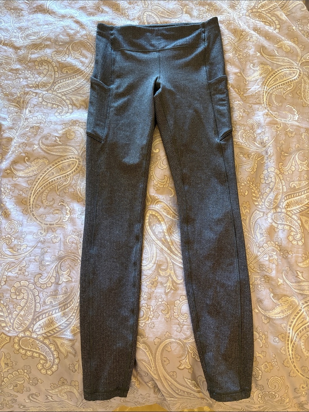 lululemon athletica Ribbed High-Rise Leggings in Charcoal